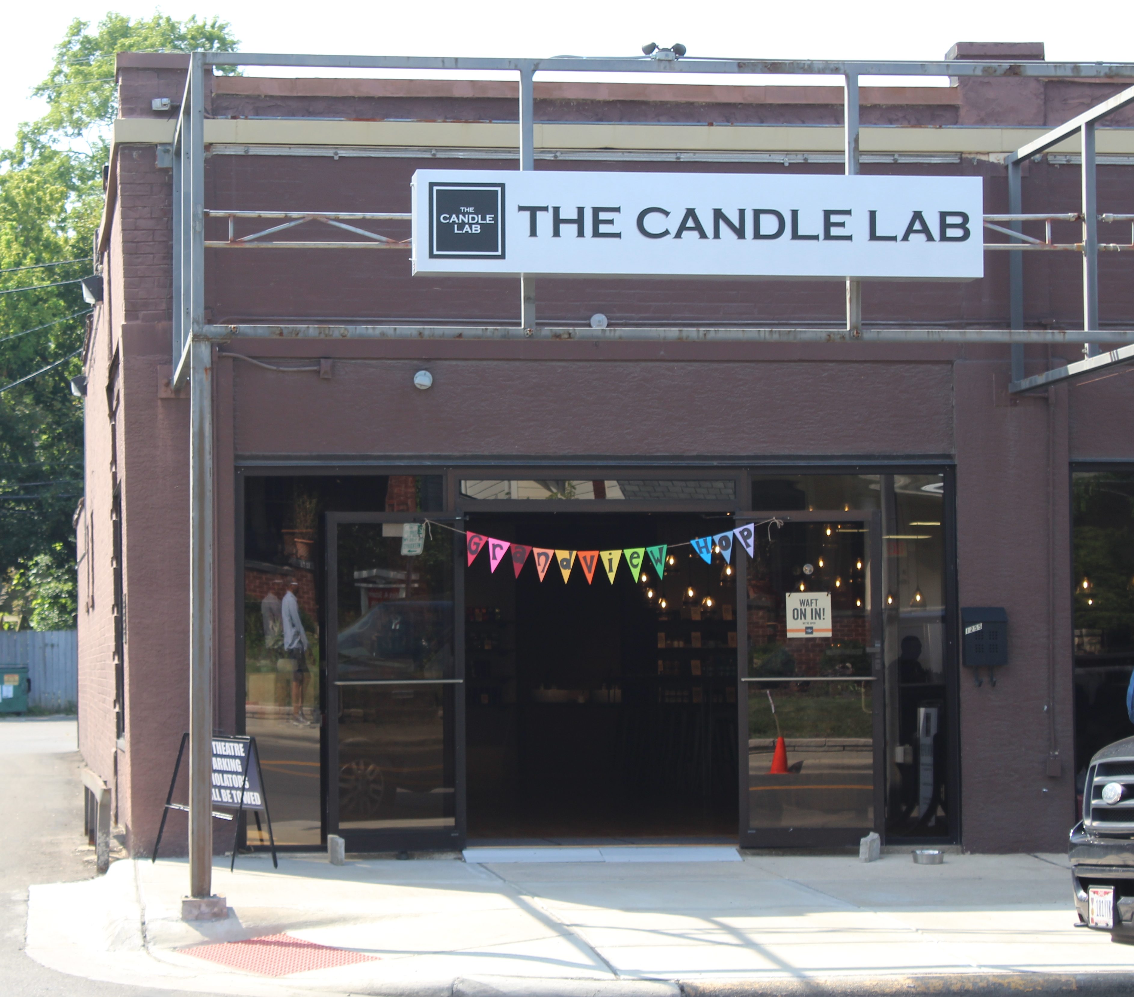 Candle Lab Date Night - Eat Play CBUS