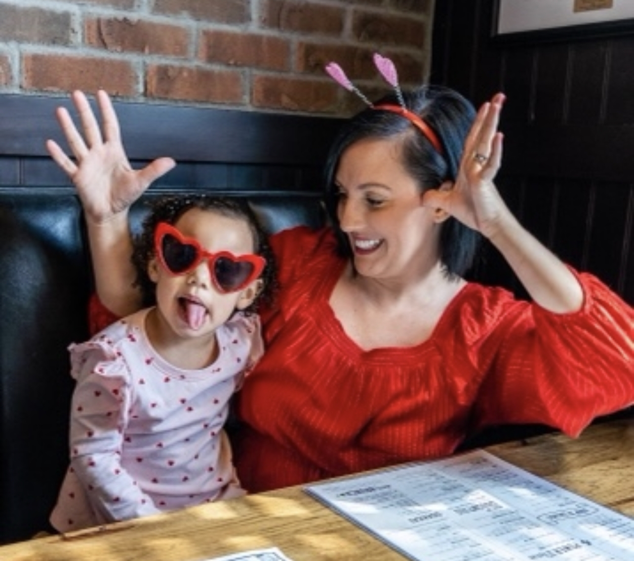 WHERE TO CELEBRATE VALENTINE’S DAY {2023} WITH YOUR KIDS IN COLUMBUS