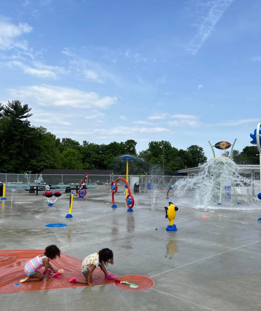 The Ultimate Guide to Columbus Area Splash Pads and Water Fun {2023} - Eat  Play CBUS